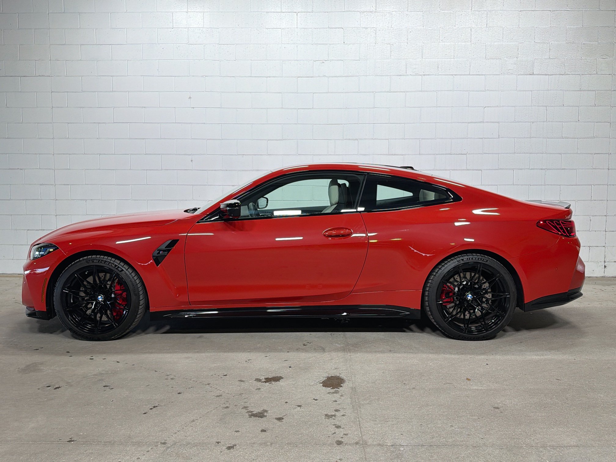 Used 2026 BMW M4 xDrive Competition AWD/4WD image 2