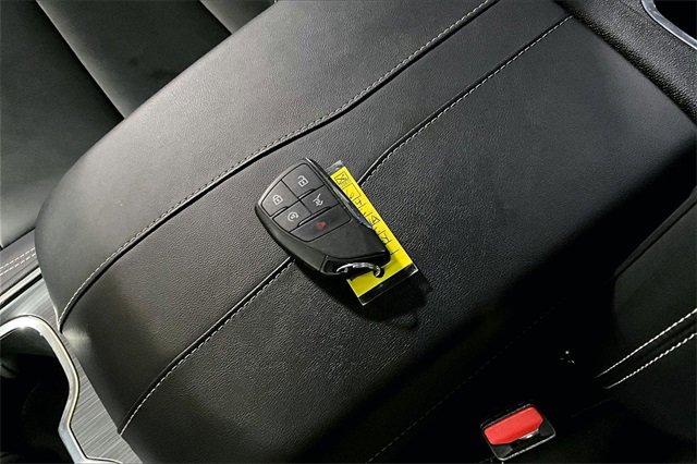 Certified 2024 GMC Acadia Elevation image 28