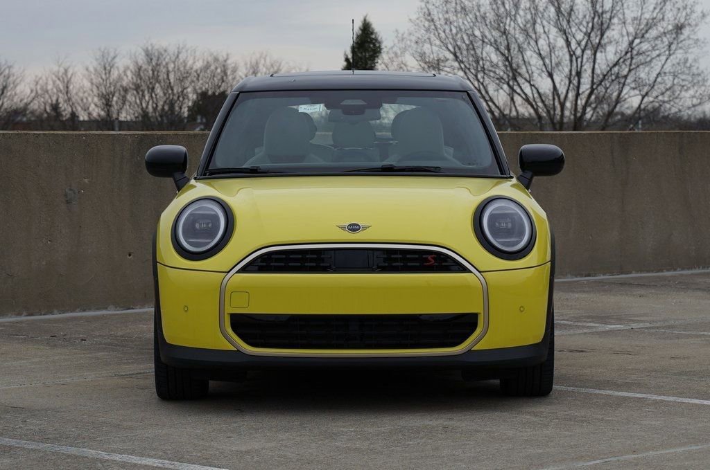 Used 2025 MINI Cooper S image 2