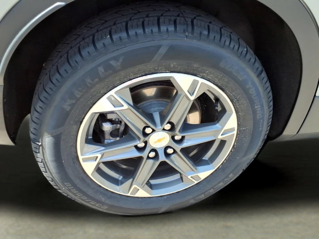 Certified 2025 Chevrolet Blazer LT AWD/4WD image 36