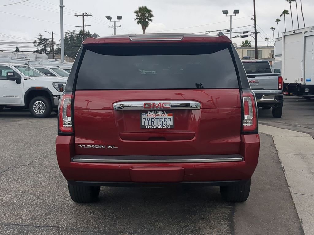 Used 2017 GMC Yukon XL Denali w/ Open Road Package image 5