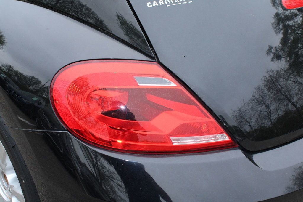 Used 2016 Volkswagen Beetle 1.8T SEL FWD image 9