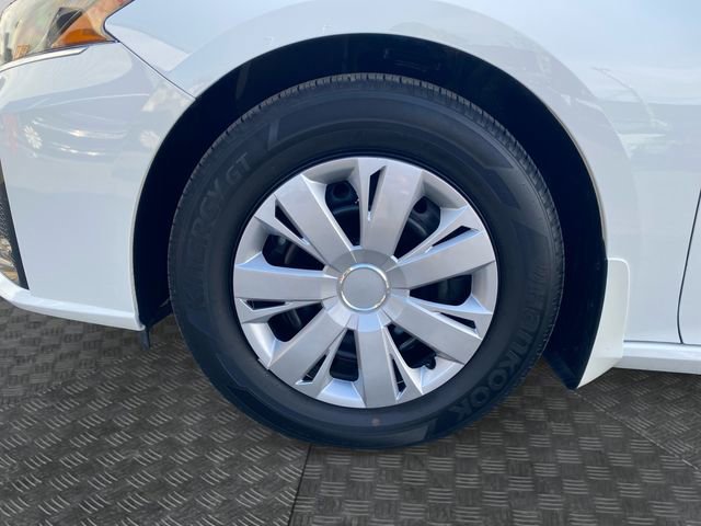 Used 2024 Nissan Altima 2.5 S image 30