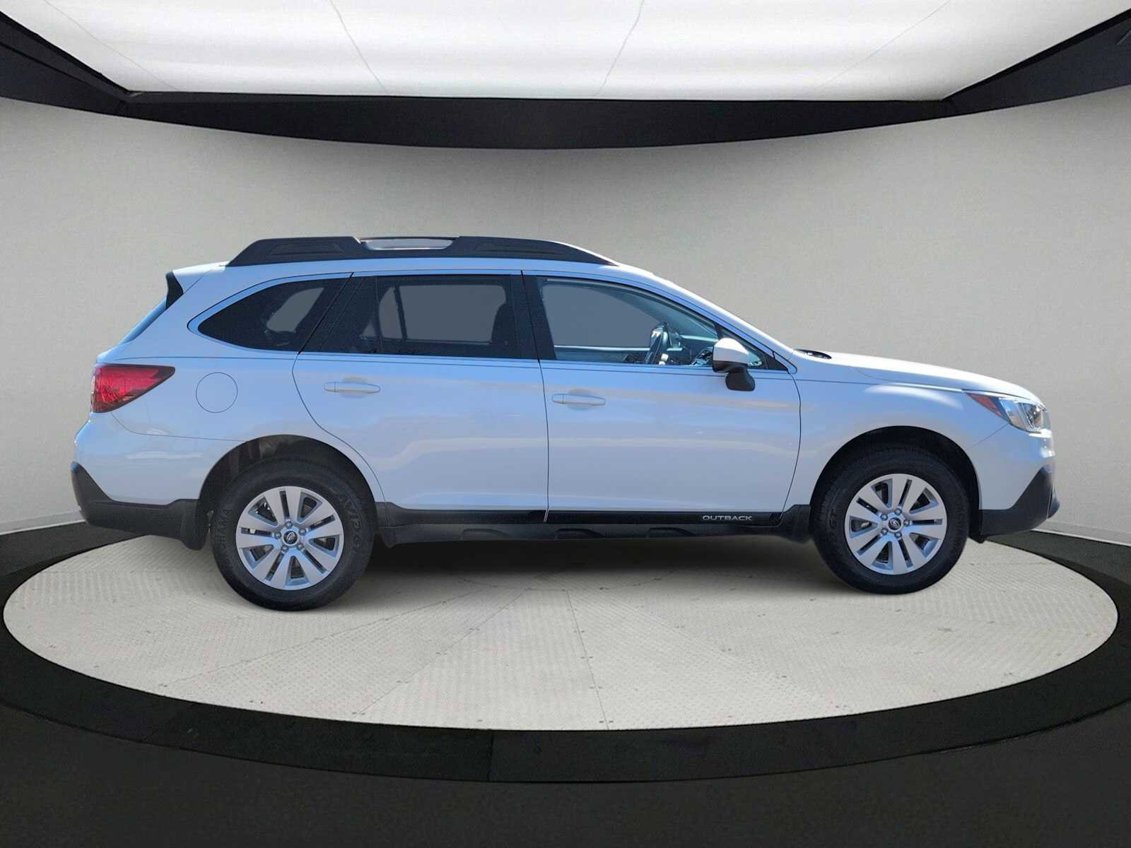 Used 2018 Subaru Outback 2.5i Premium w/ Popular Package #1 image 9