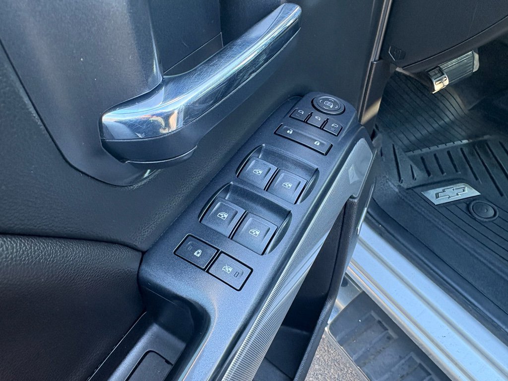 Used 2018 Chevrolet Silverado 3500 LTZ w/ Duramax Plus Package image 14