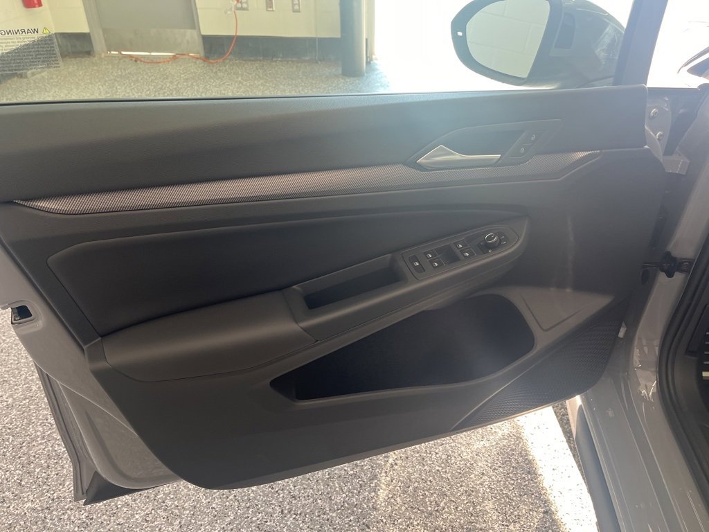 New 2026 Volkswagen GTI SE image 13