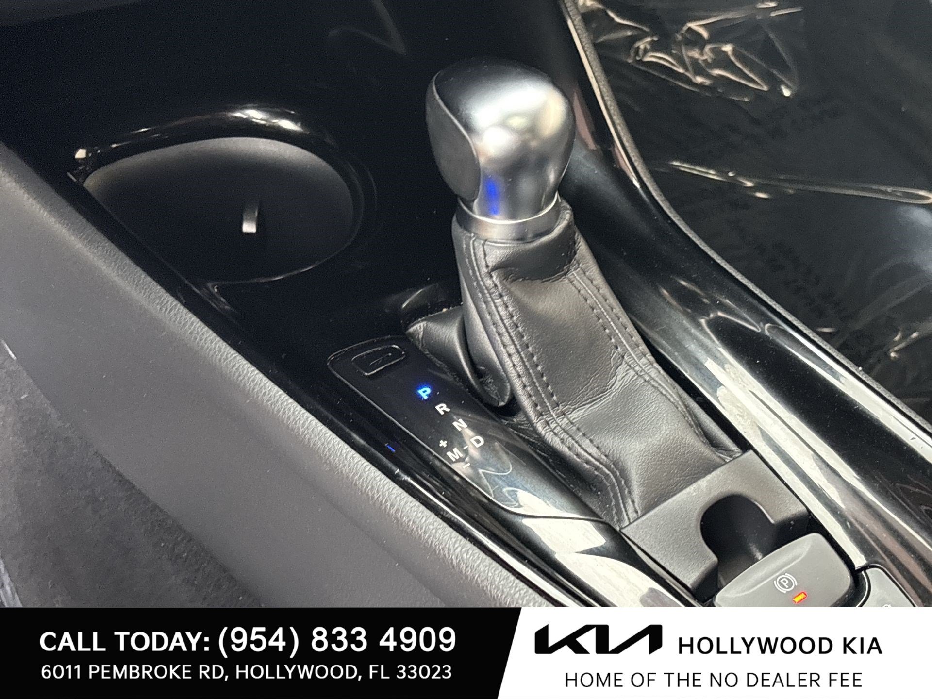 Used 2021 Toyota C-HR XLE FWD image 19