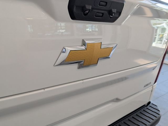 Certified 2024 Chevrolet Silverado 1500 W/T RWD image 11