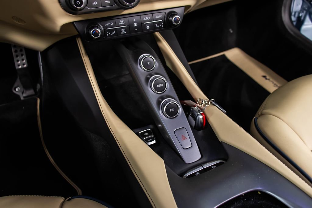 Certified 2022 Ferrari Portofino M image 5