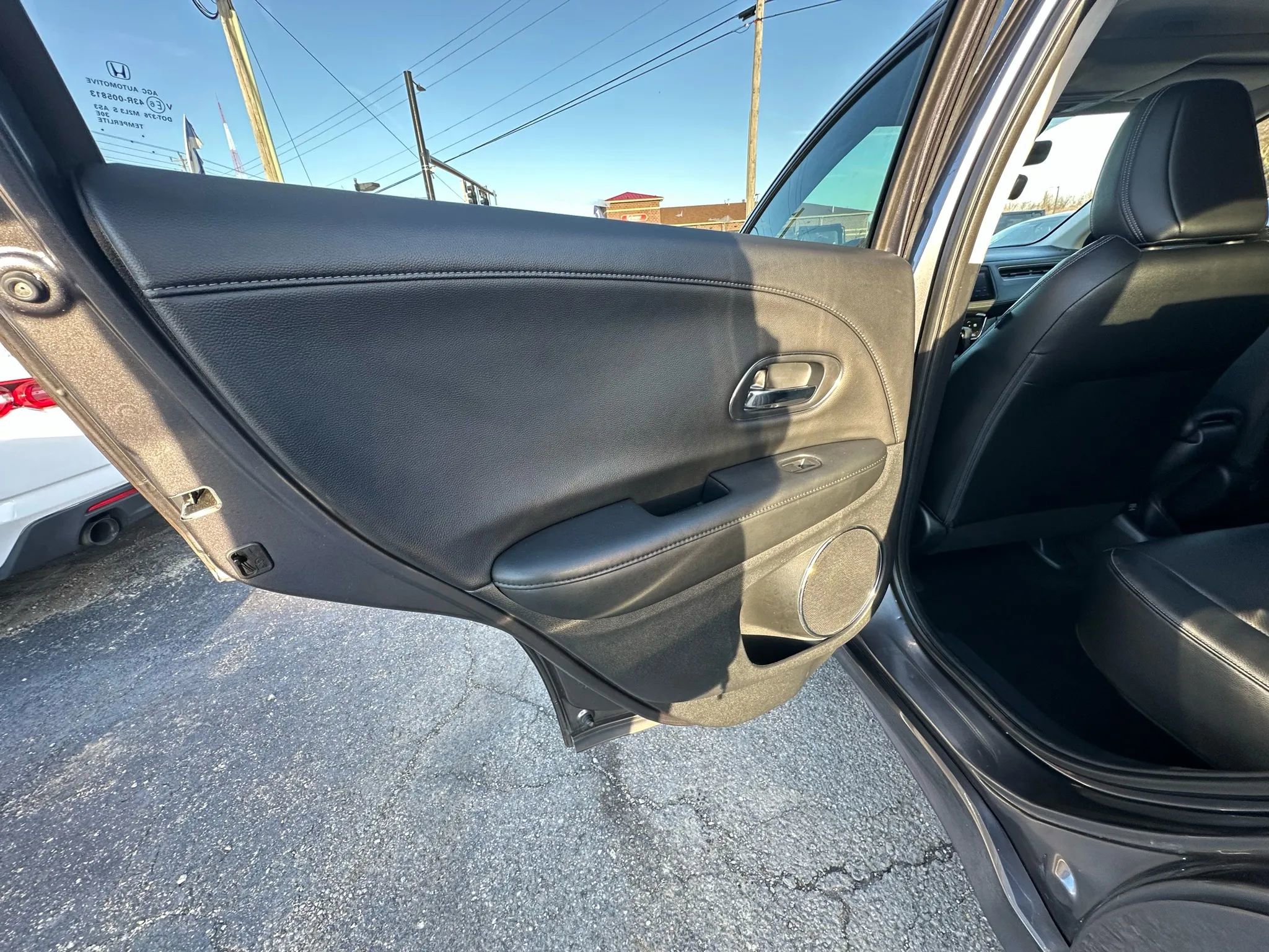 Used 2019 Honda HR-V Touring image 19