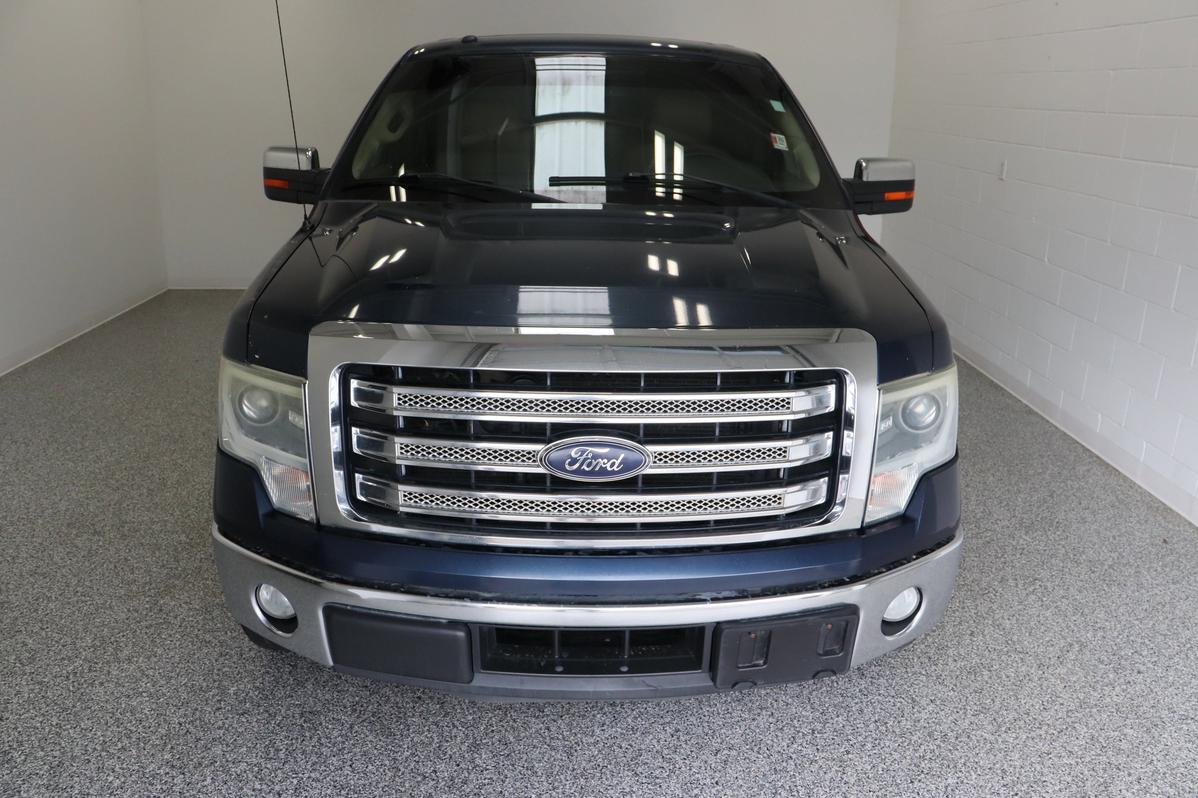 Used 2014 Ford F150 Lariat w/ Equipment Group 502A Luxury RWD image 3