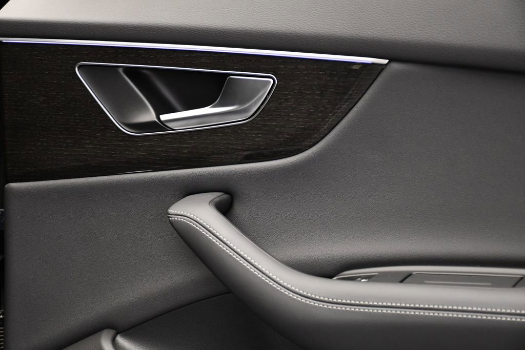 New 2026 Audi Q8 Premium Plus image 51