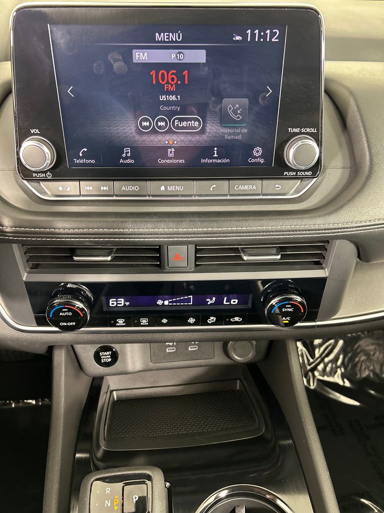 Used 2024 Nissan Rogue SV FWD image 14