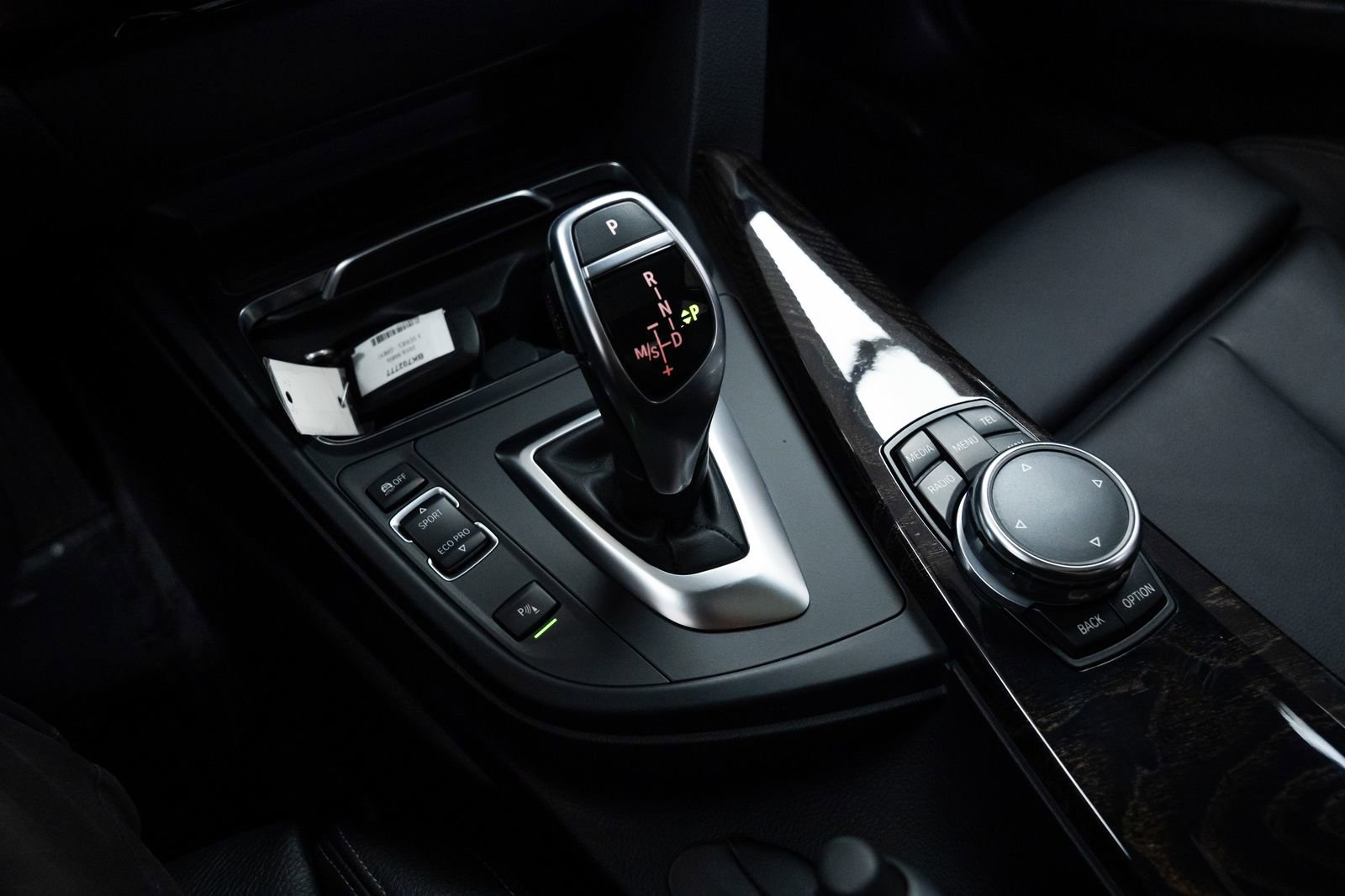 Used 2016 BMW 340i xDrive Sedan w/ Technology Package image 14