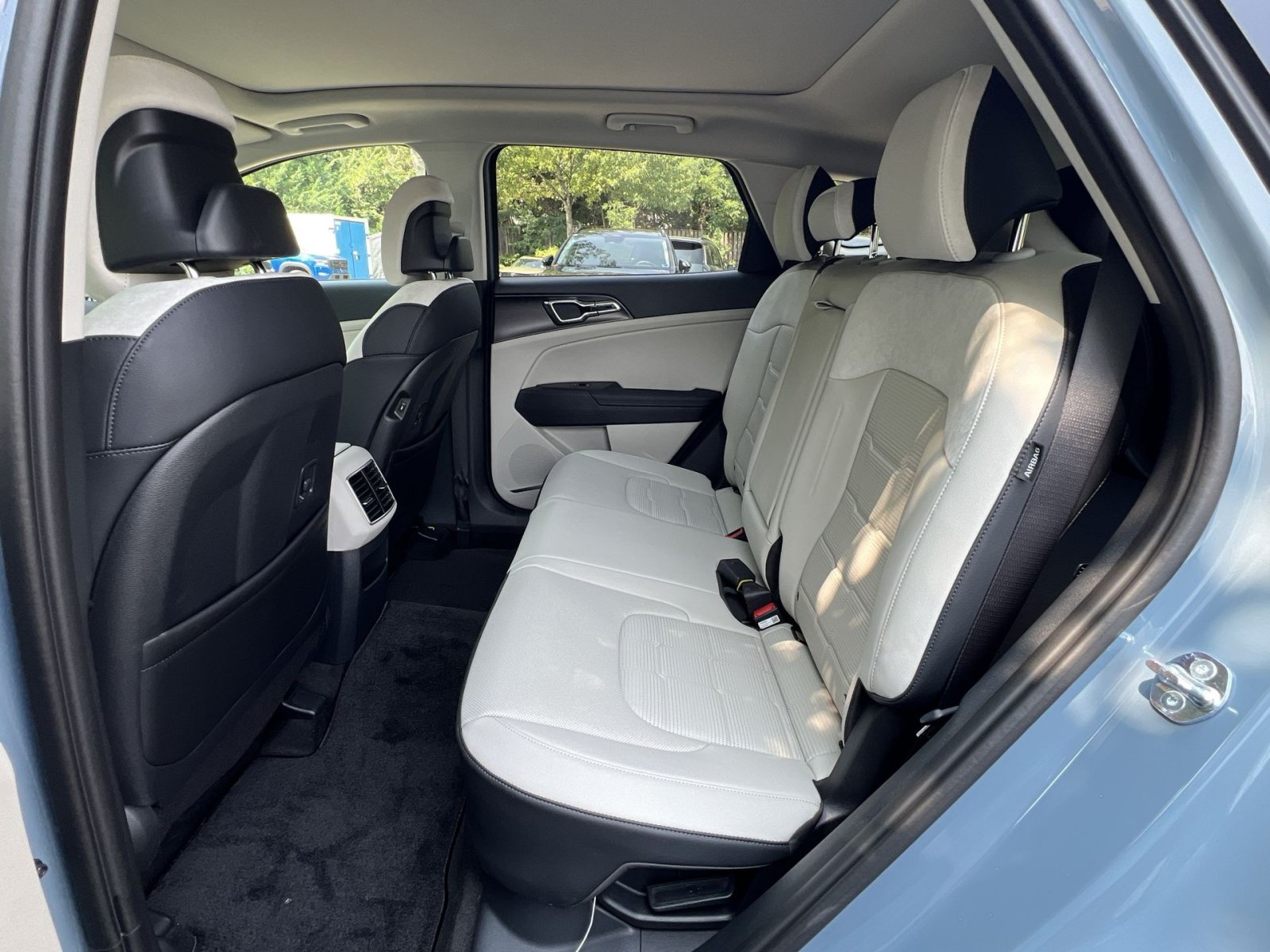 New 2027 Kia Sportage SX Prestige AWD/4WD image 31