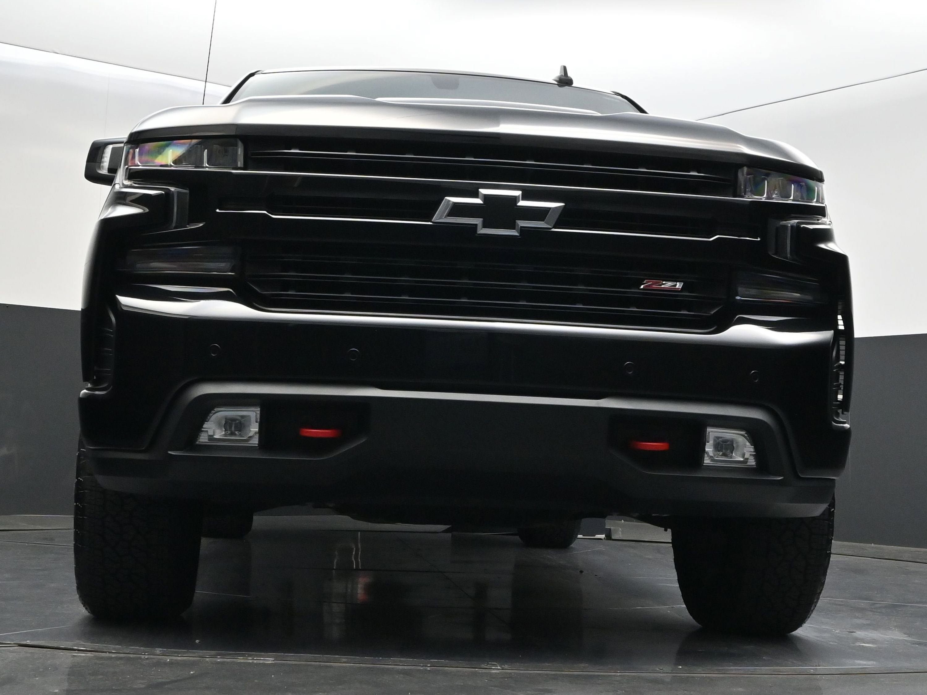 Used 2020 Chevrolet Silverado 1500 LT Trail Boss AWD/4WD image 38