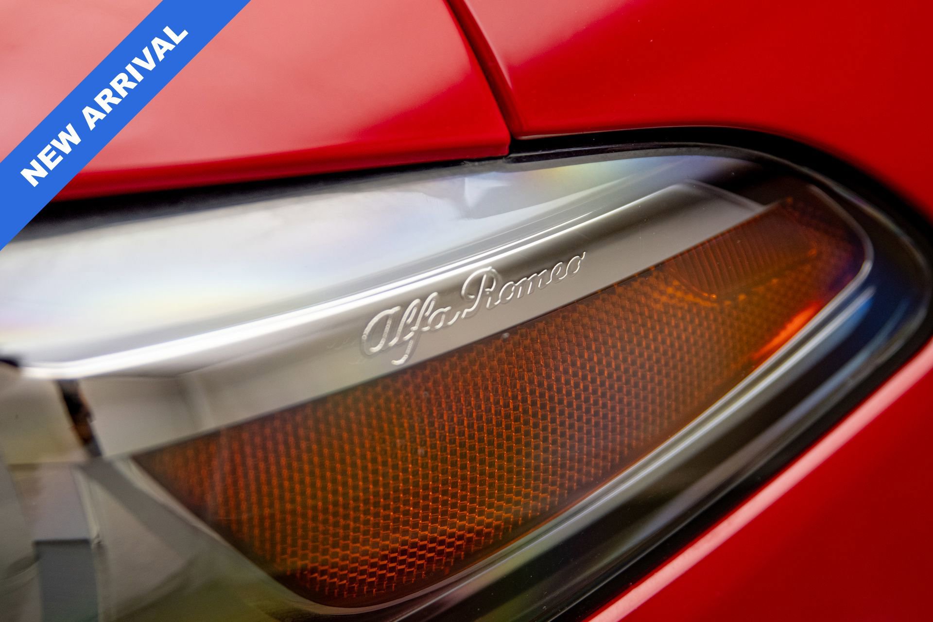 Used 2023 Alfa Romeo Giulia Estrema image 33