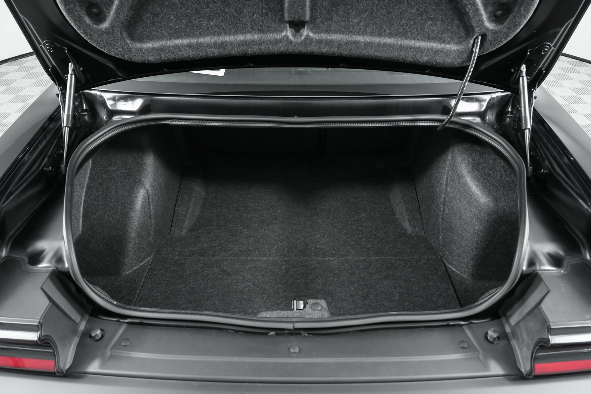 Used 2023 Dodge Challenger R/T Scat Pack RWD image 97