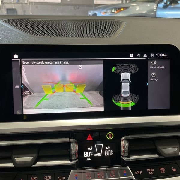 Used 2022 BMW 330e xDrive w/ Driving Assistance Package image 18