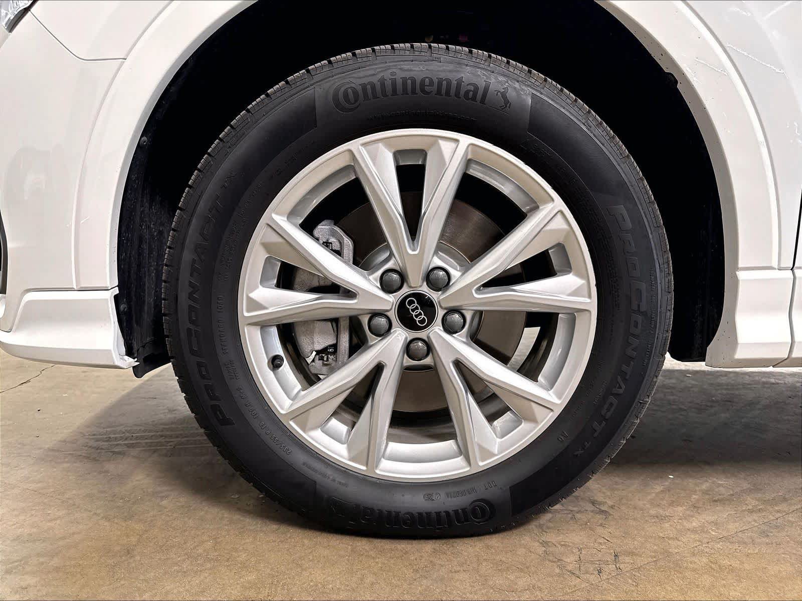Certified 2025 Audi Q3 2.0T Premium AWD/4WD image 11