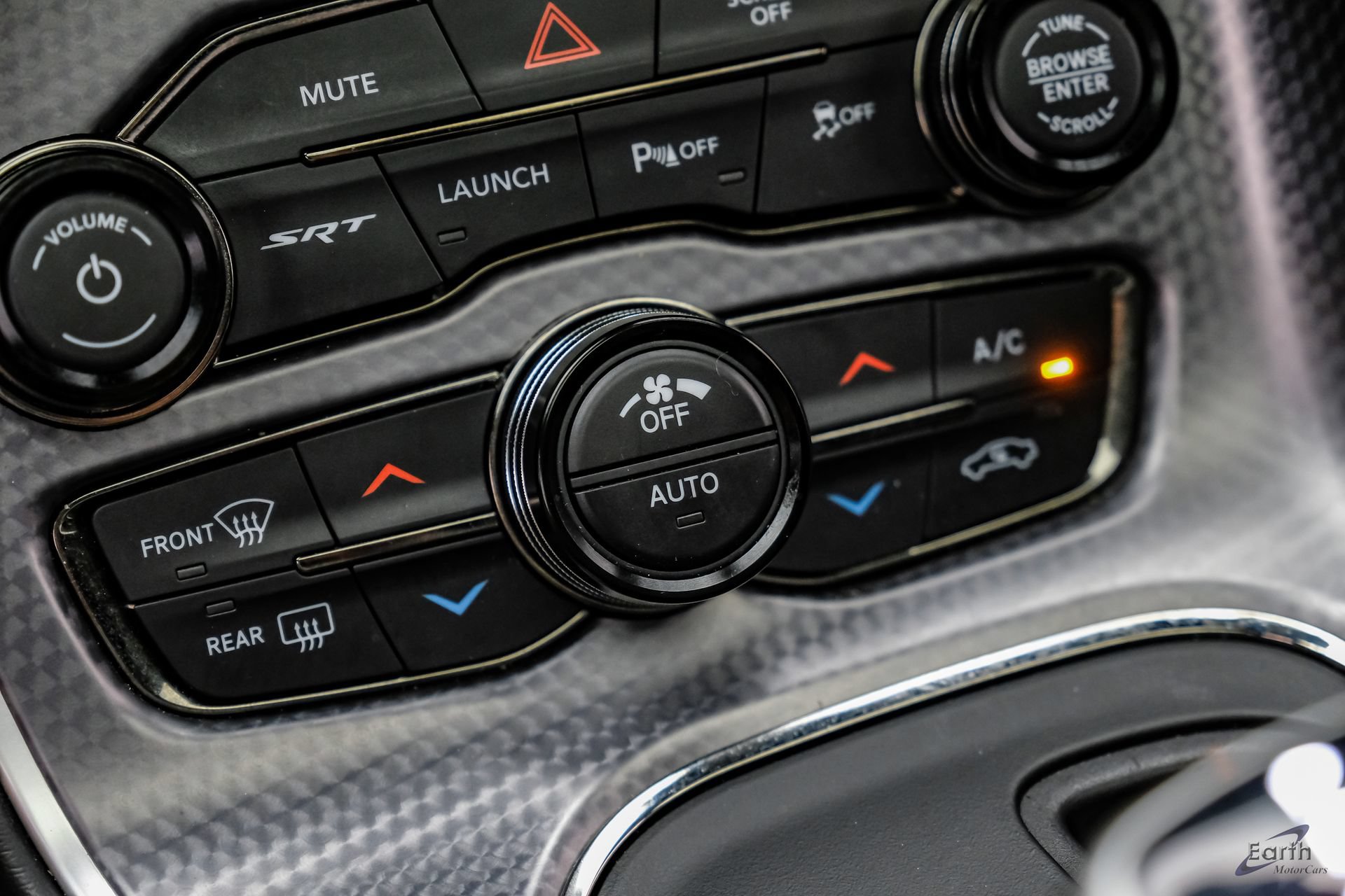 Used 2018 Dodge Challenger SRT Hellcat RWD image 75