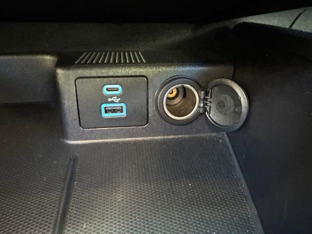 Used 2022 Ford Escape SE w/ Convenience Package image 36