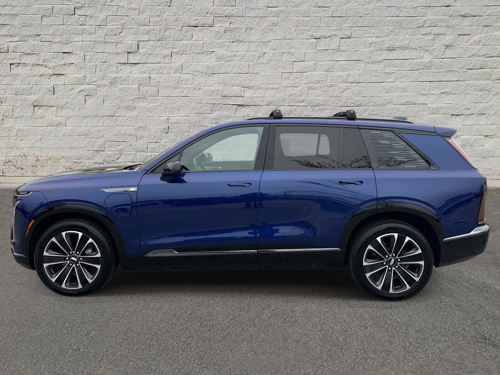 New 2026 Cadillac Vistiq Sport AWD/4WD image 2