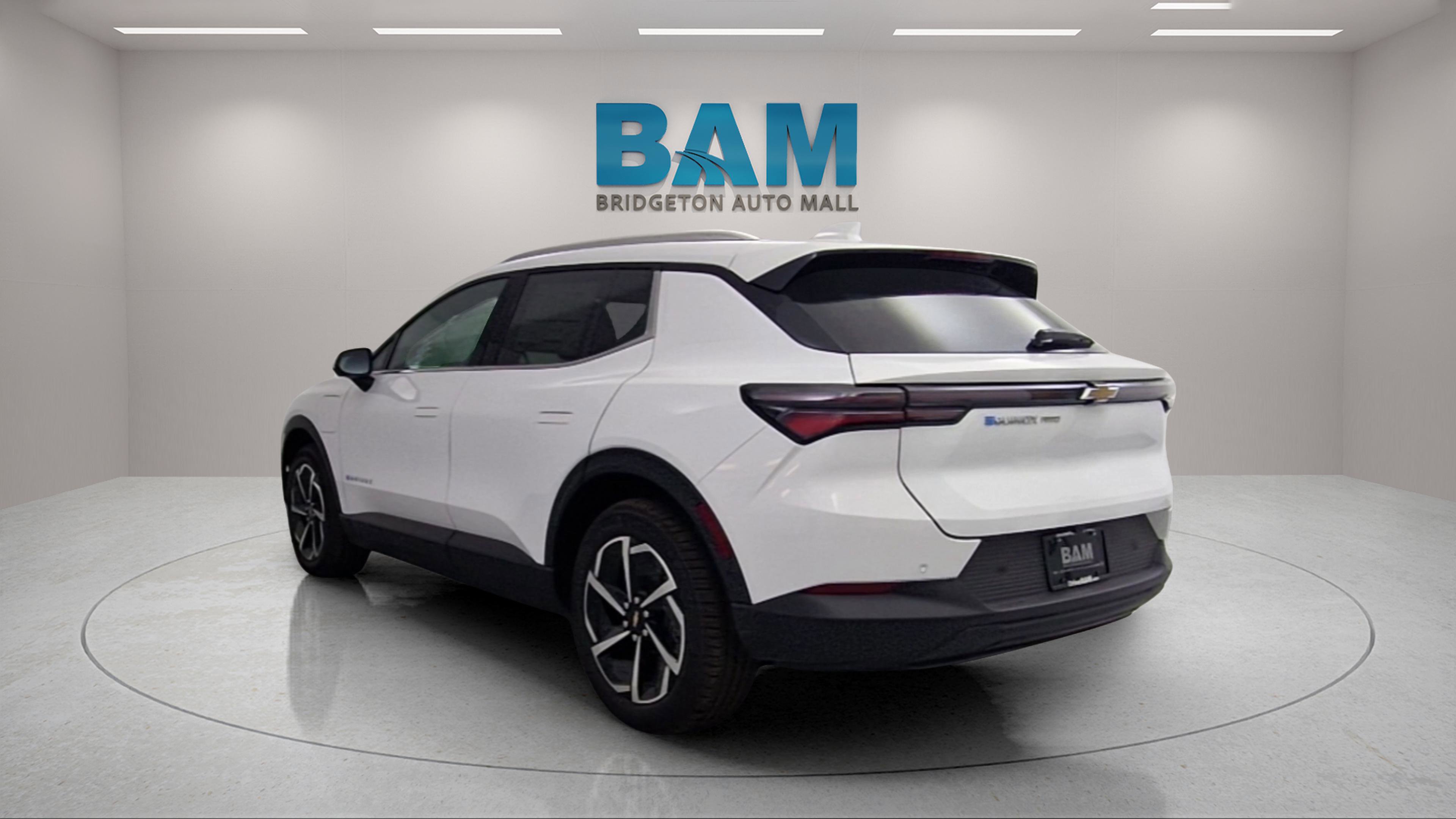 New 2026 Chevrolet Equinox EV LT image 5