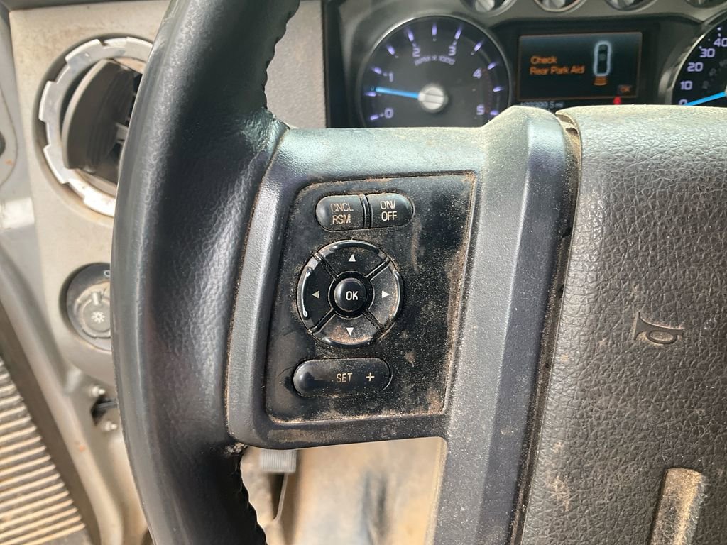 Used 2015 Ford F250 Lariat w/ Lariat Interior Package image 19