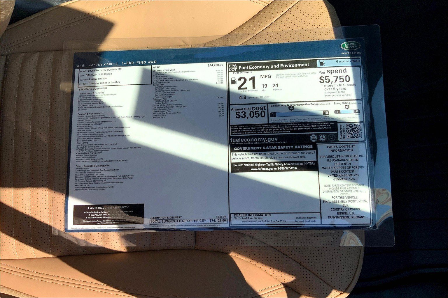 New 2025 Land Rover Discovery Dynamic SE image 15