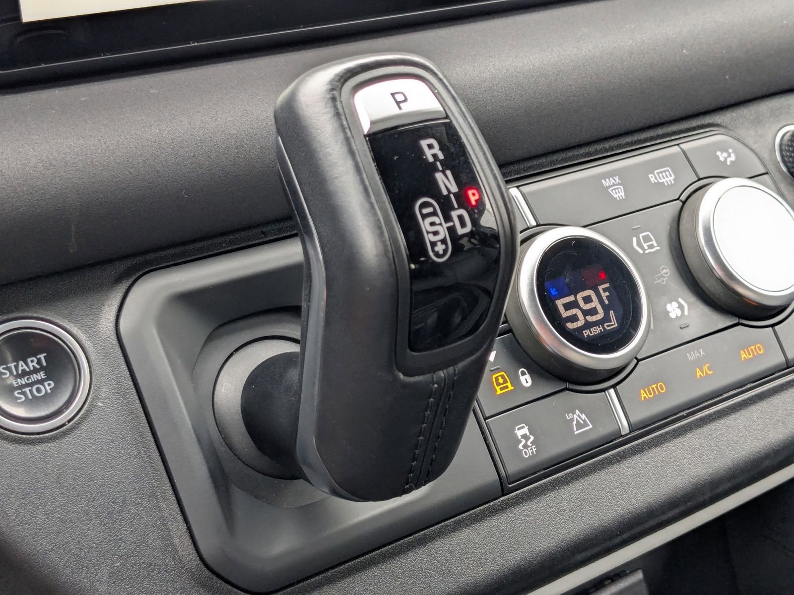 Used 2022 Land Rover Defender 110 S image 12