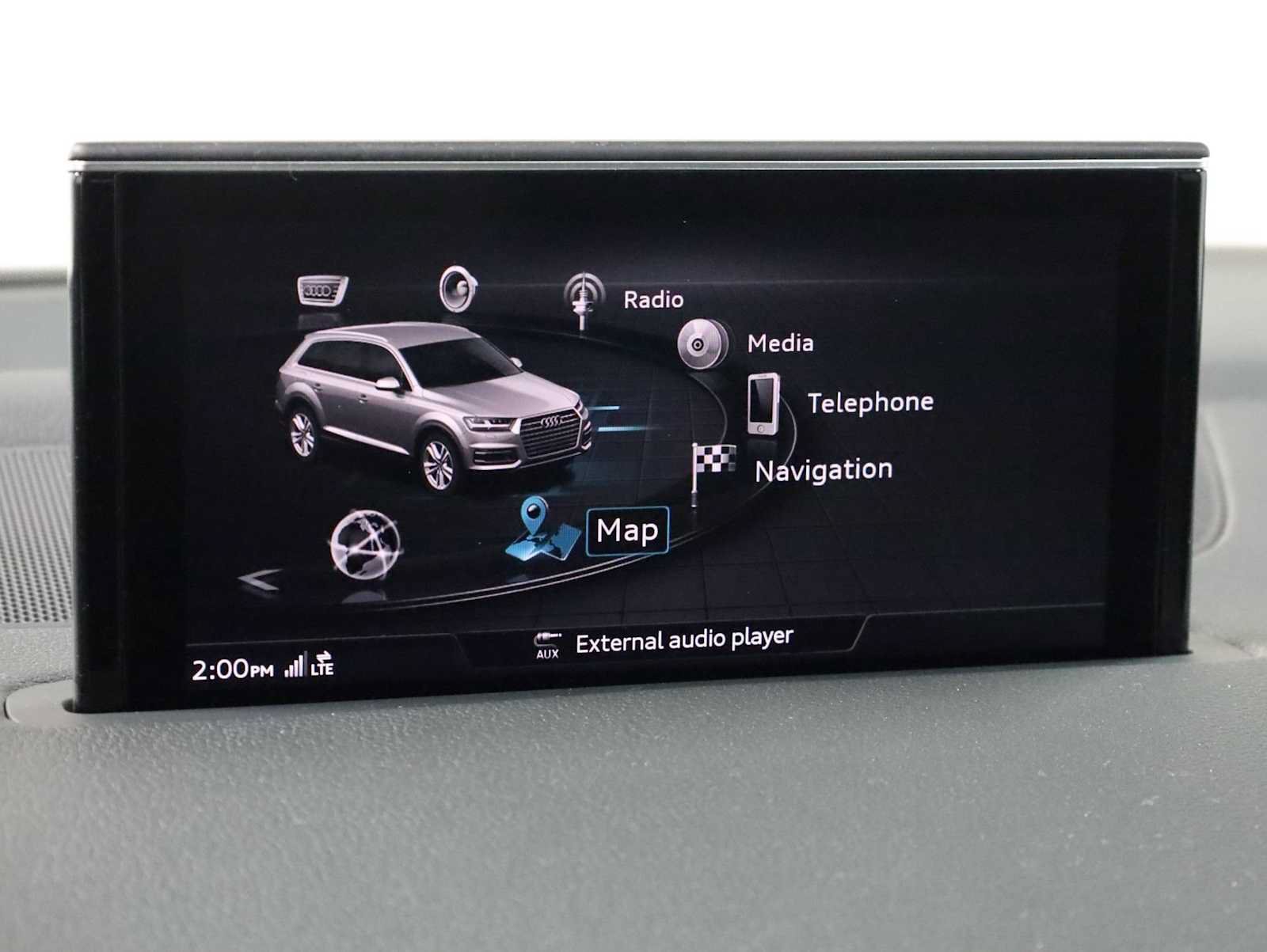 Used 2017 Audi Q7 3.0T Premium Plus AWD/4WD image 30