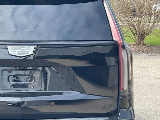 Used 2024 Cadillac Escalade Sport w/ Touring Package image 5