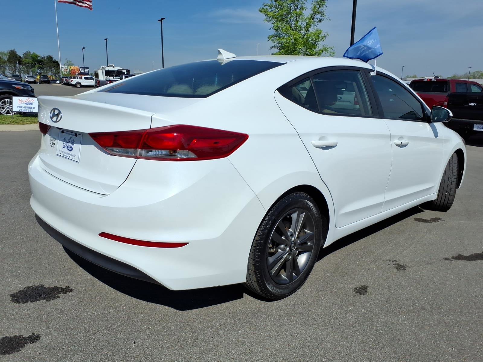 Used 2018 Hyundai Elantra Value Edition w/ Cargo Package image 3