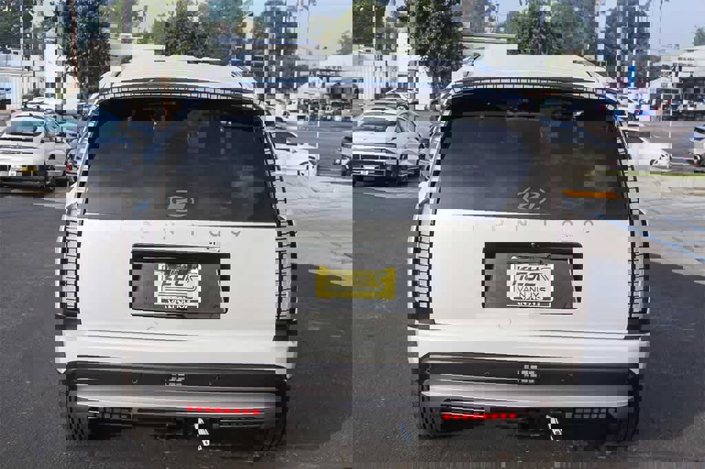 New 2026 Hyundai Ioniq 9 S image 5