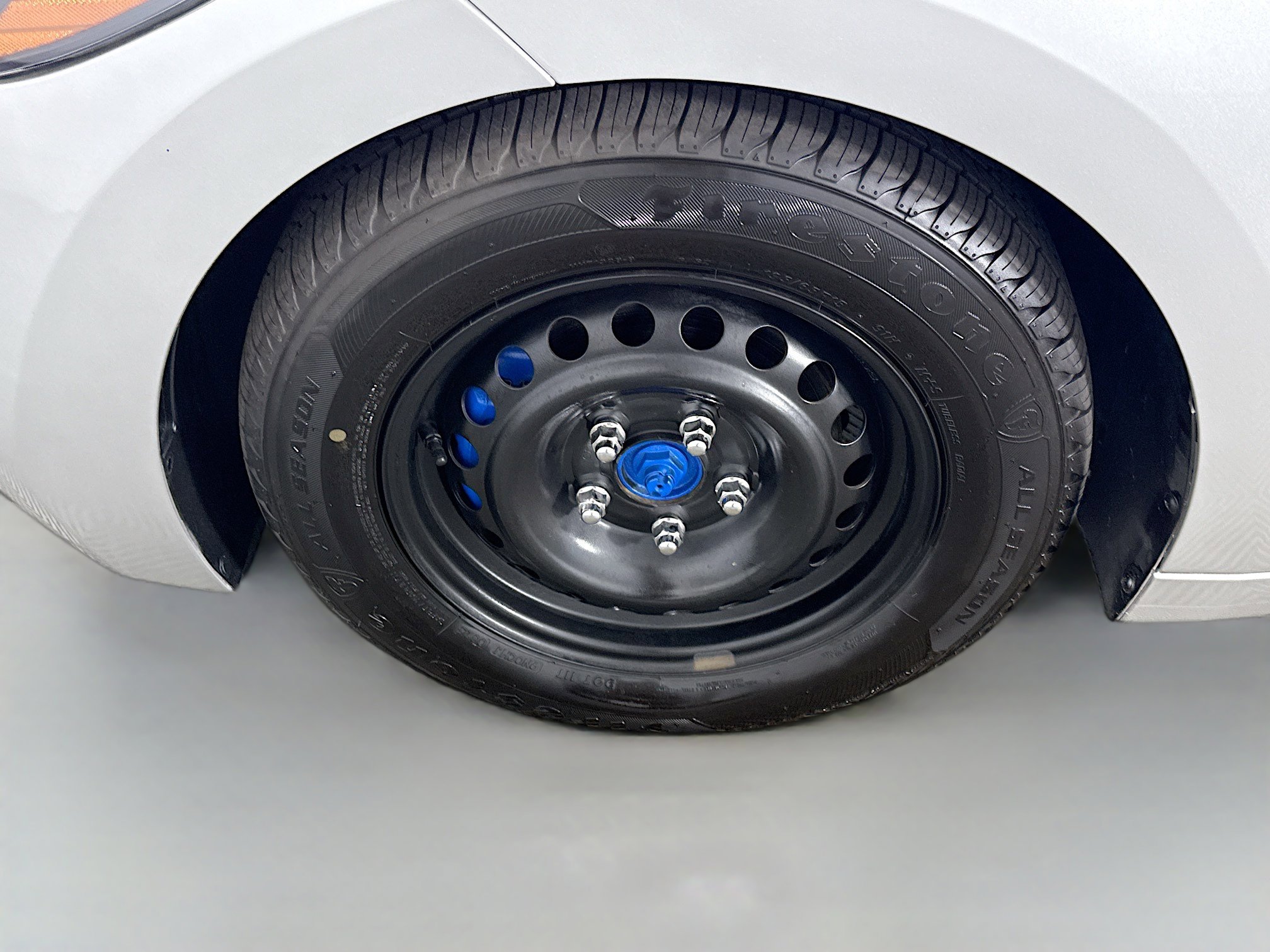 Used 2017 Hyundai Elantra SE w/ Cargo Package image 36