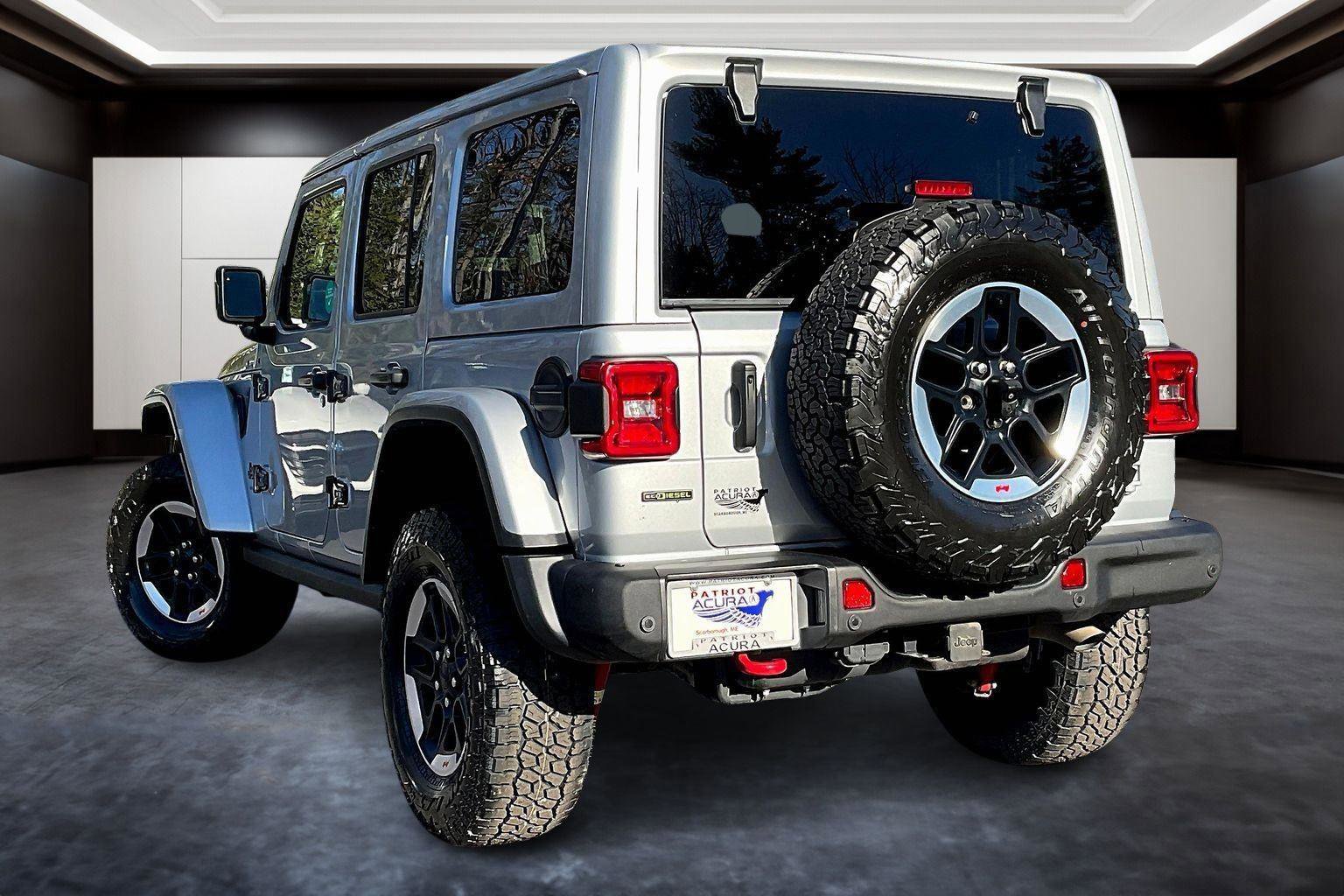 Used 2022 Jeep Wrangler Unlimited Rubicon w/ Steel Bumper Group image 12