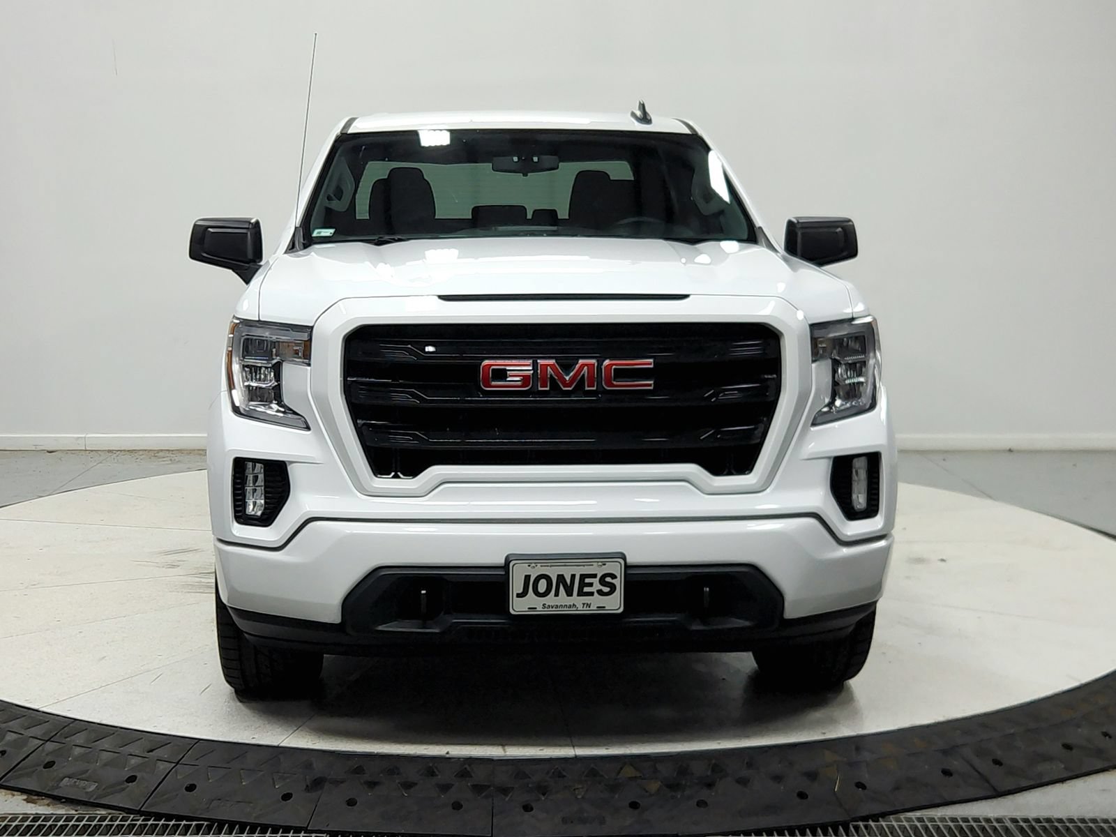 Used 2022 GMC Sierra 1500 Elevation AWD/4WD image 2