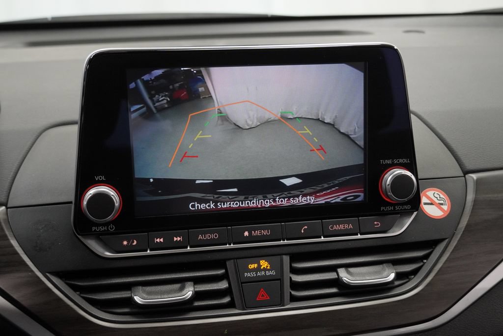 Used 2025 Nissan Altima 2.5 SV FWD image 32