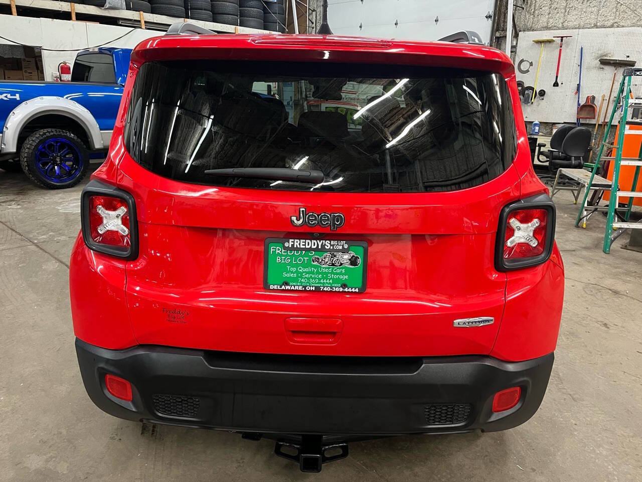 Used 2018 Jeep Renegade Latitude image 6