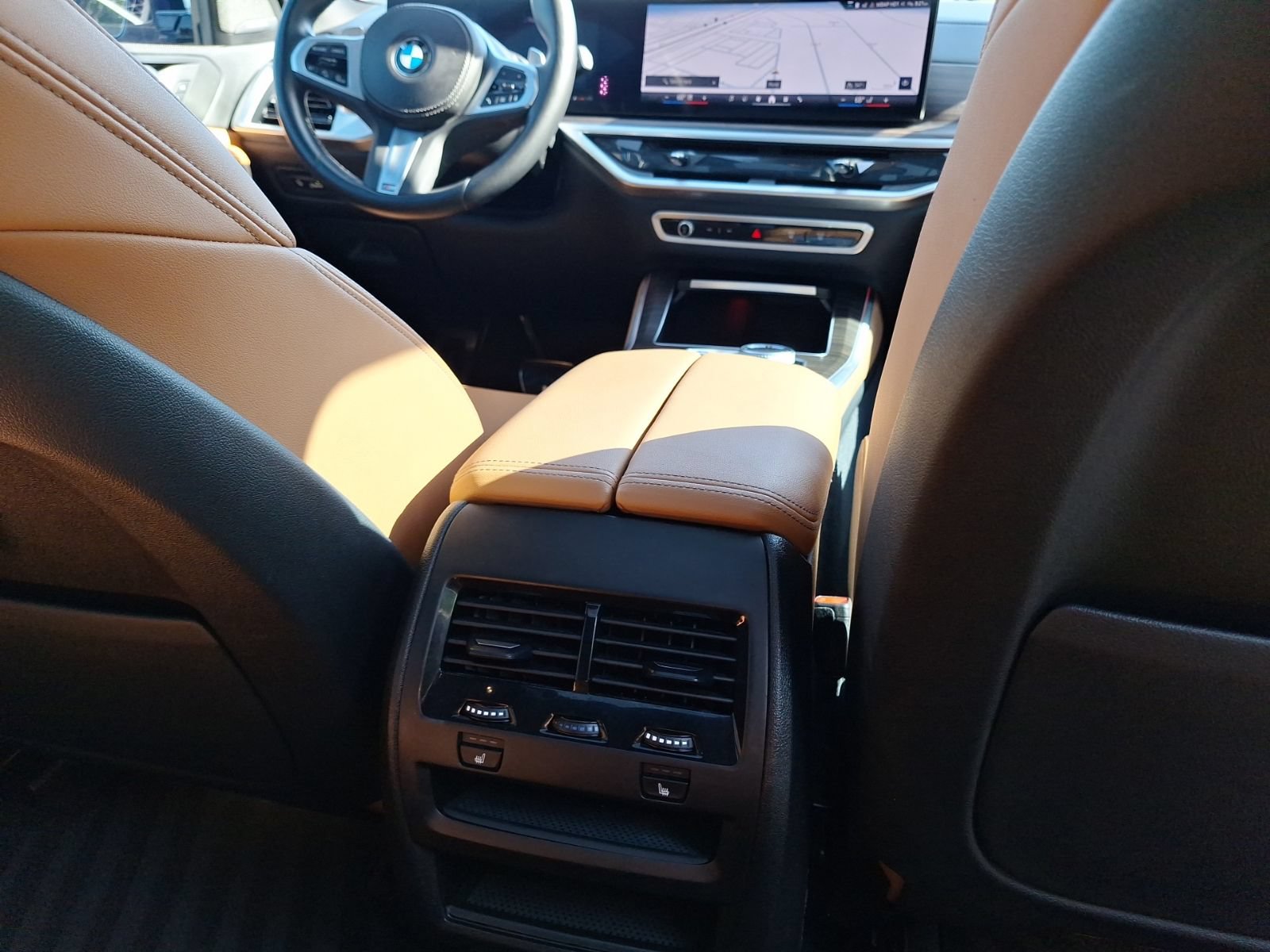 Used 2024 BMW X5 xDrive40i w/ Executive Package AWD/4WD image 34