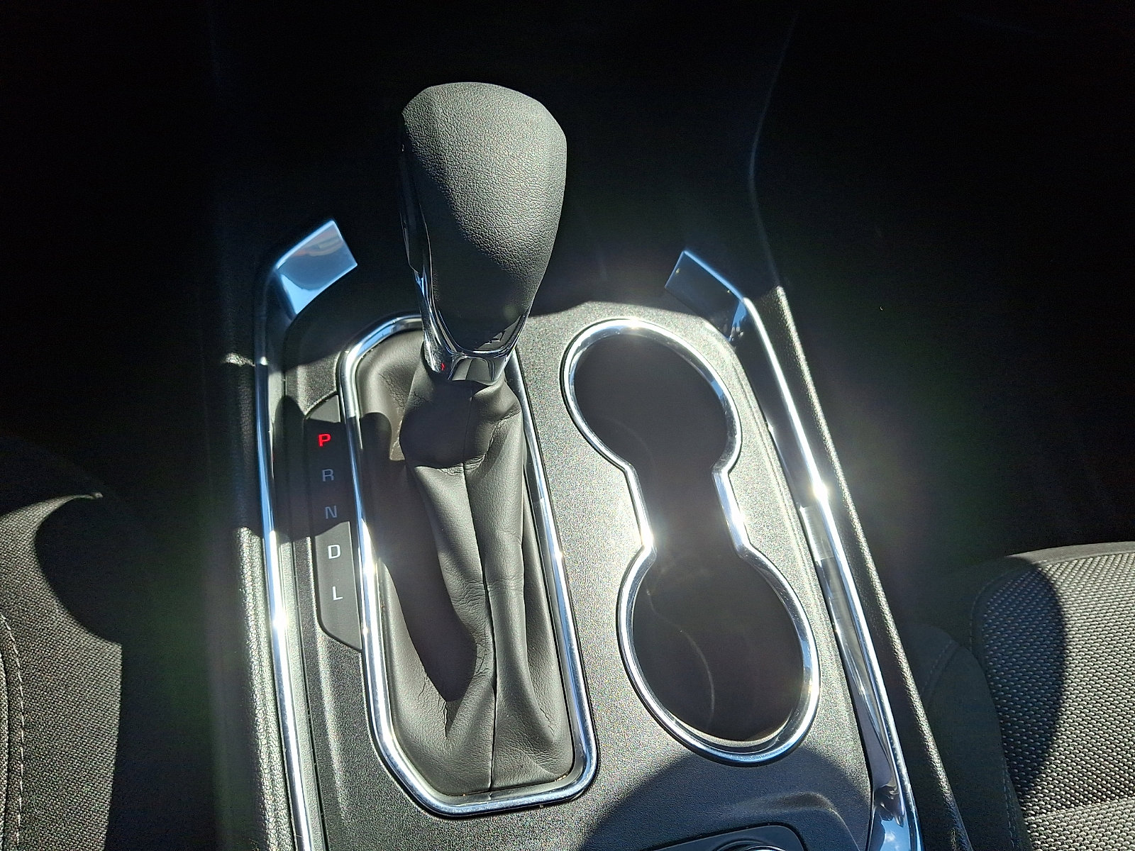 Used 2023 Chevrolet Traverse LT w/ Rear Camera Mirror Package image 16