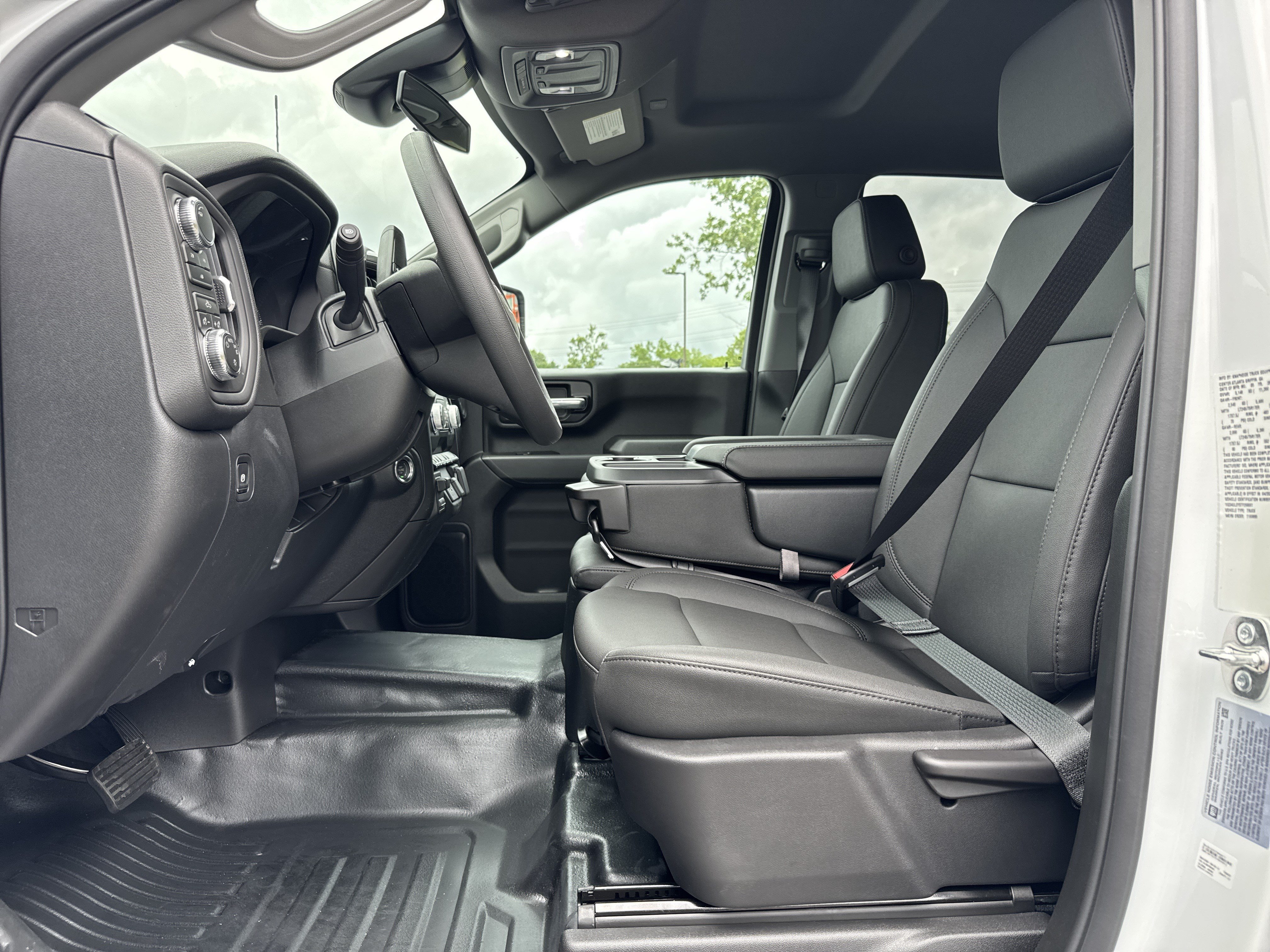 New 2026 GMC Sierra 2500 Pro w/ Convenience Package AWD/4WD image 17