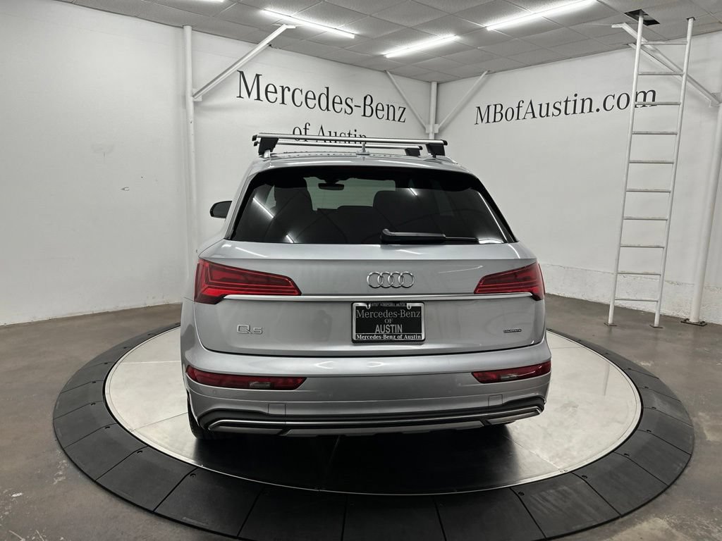 Used 2022 Audi Q5 2.0T Premium Plus w/ Premium Plus Package AWD/4WD image 6