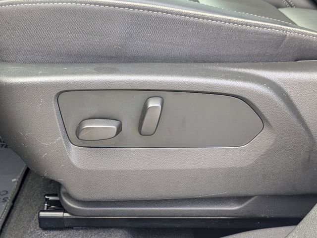 Used 2023 Buick Envision Essence image 20