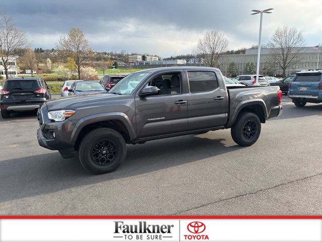 Certified 2022 Toyota Tacoma SR5 image 16
