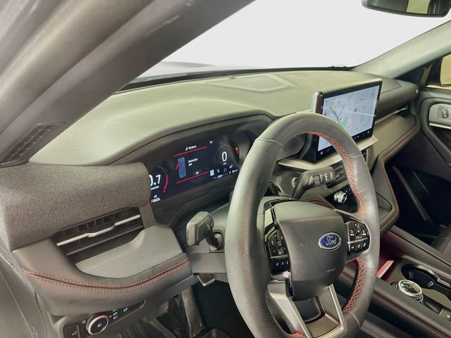 Used 2025 Ford Explorer ST-Line w/ Premium Package RWD image 10
