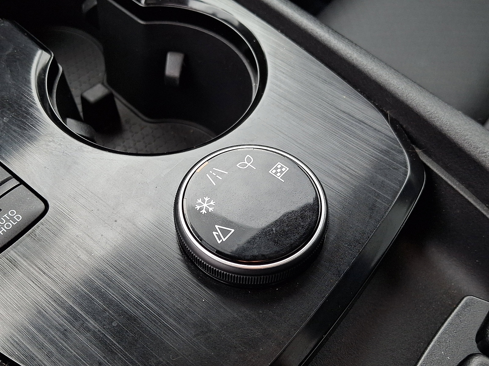 Certified 2023 Nissan Rogue SV w/ SV Premium B Package image 23