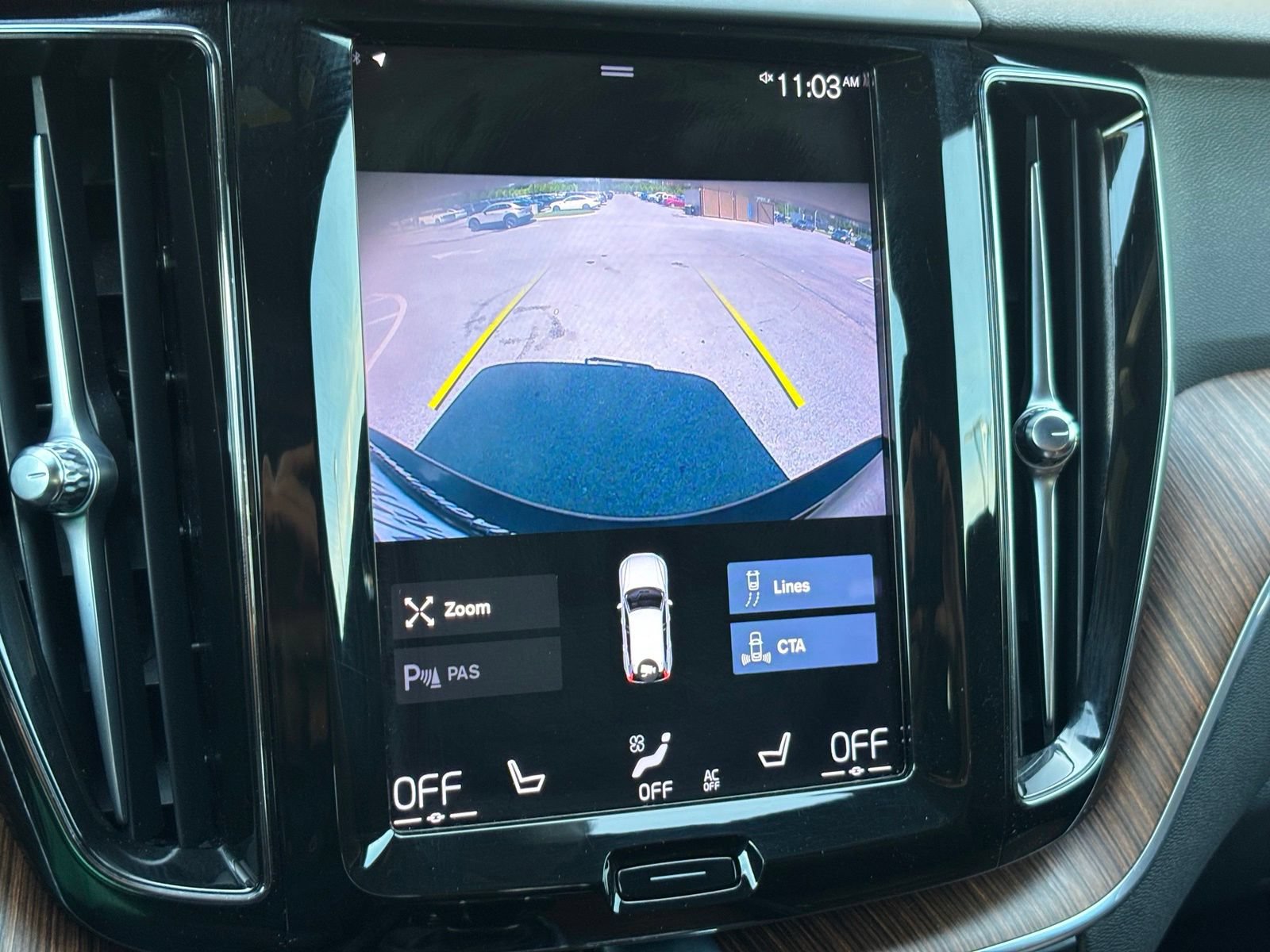 Used 2021 Volvo XC60 T5 Momentum FWD image 24