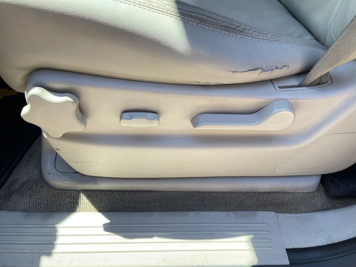 Used 2012 Chevrolet Tahoe LT AWD/4WD image 22